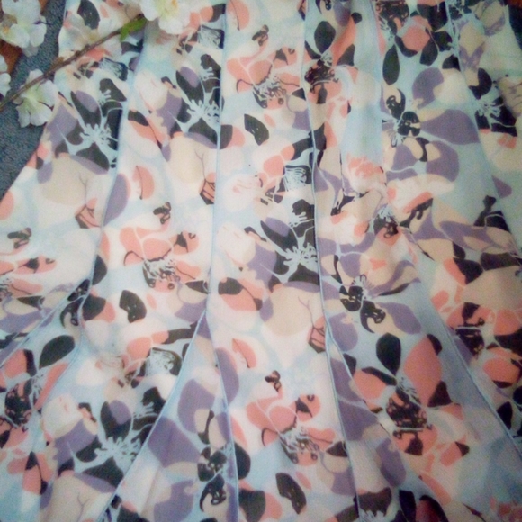 Nine West Floral sheer lined midi skirt - Picture 4 of 5